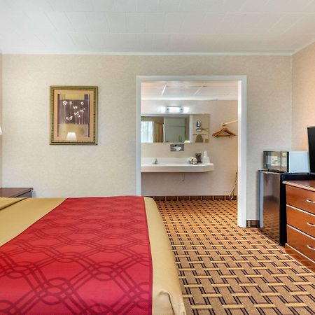 Rodeway Inn Mystic Luaran gambar
