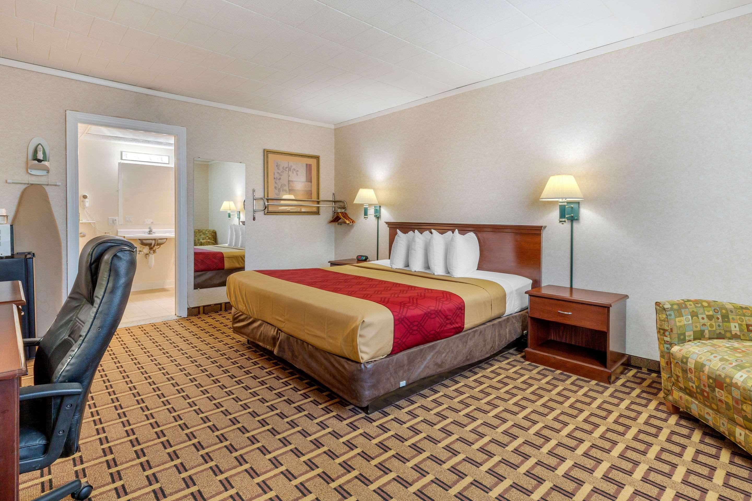 Rodeway Inn Mystic Luaran gambar